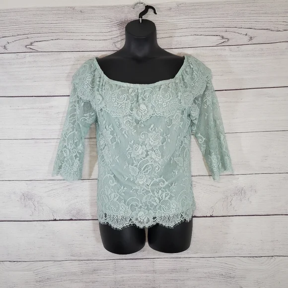 White House Black Market Seafoam Lace Blouse Top Sz Lg - Picture 1 of 5
